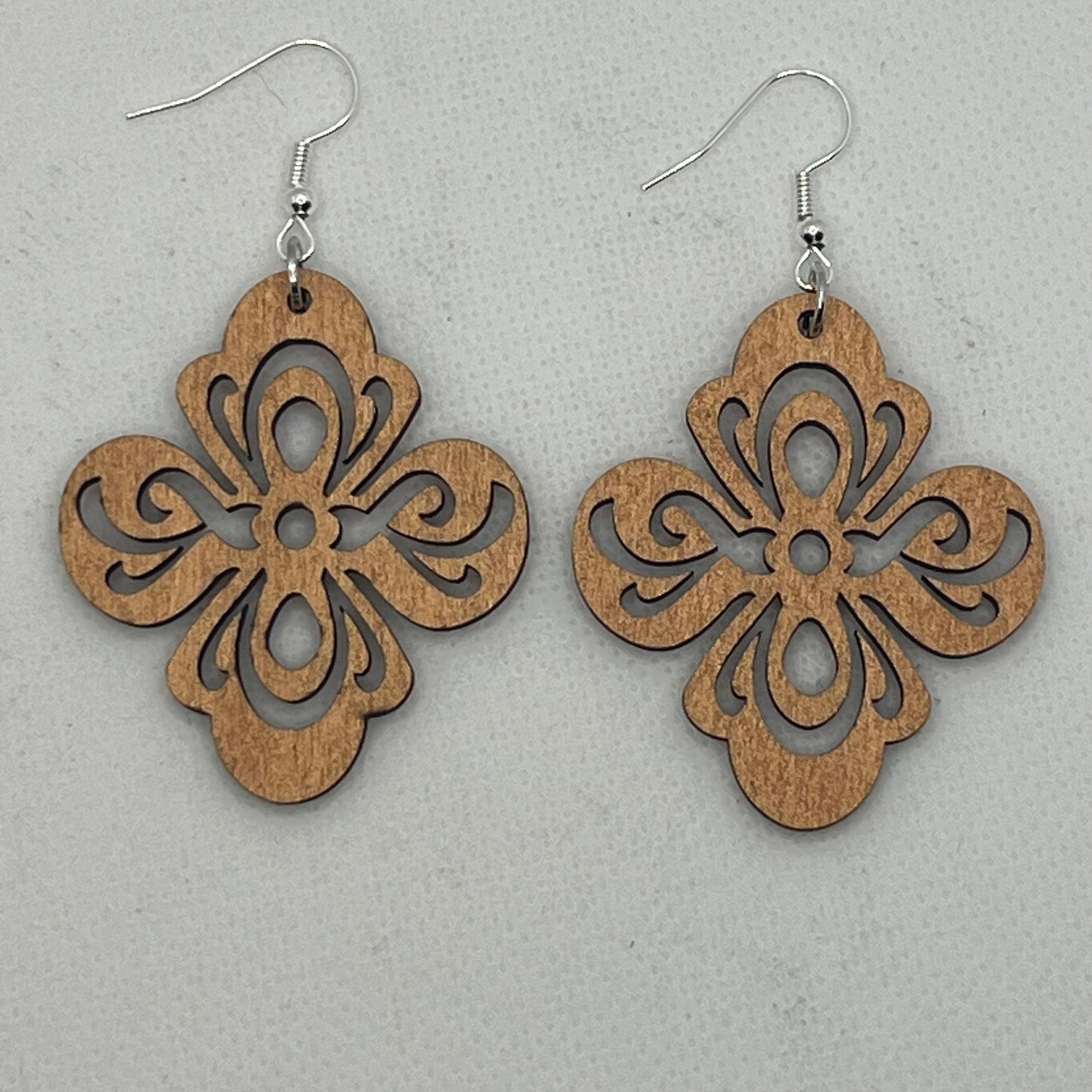 Fleur-de-lis Earring