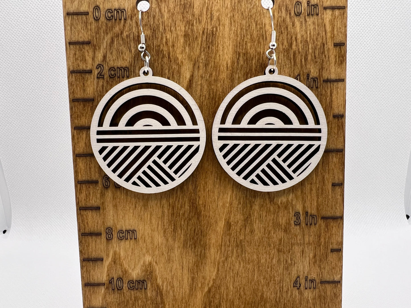 Half circle half lines earrings