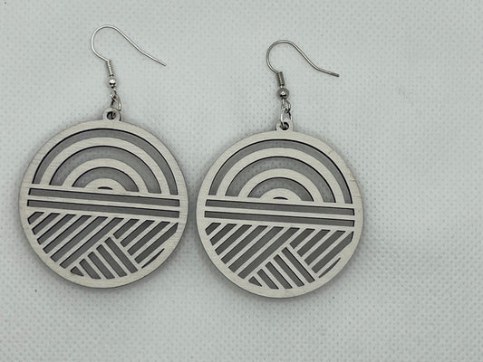 Half circle half lines earrings